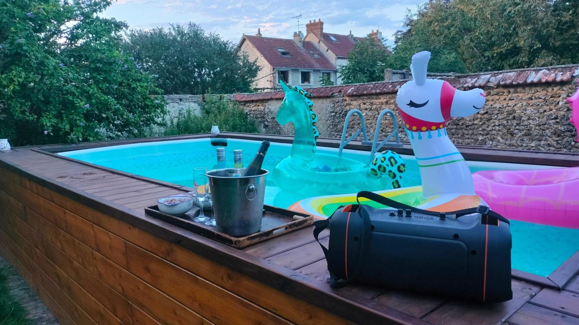 Chez Aurelia - Chambres & Table D'Hotes La Couture-Boussey Exterior photo